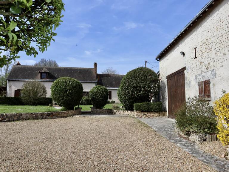 Superbe longère avec appartement indépendant et dépendances — photo 1