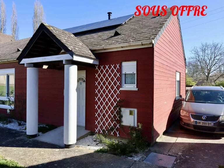 Jolie maison mitoyenne proche de la Chartre sur le Loir — photo 1