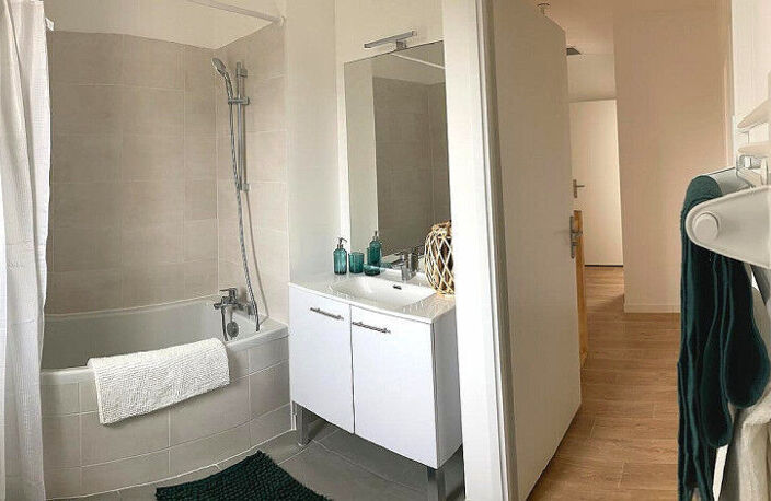 Vente programme neuf T3 67 m² Bassens (33530) — photo 3