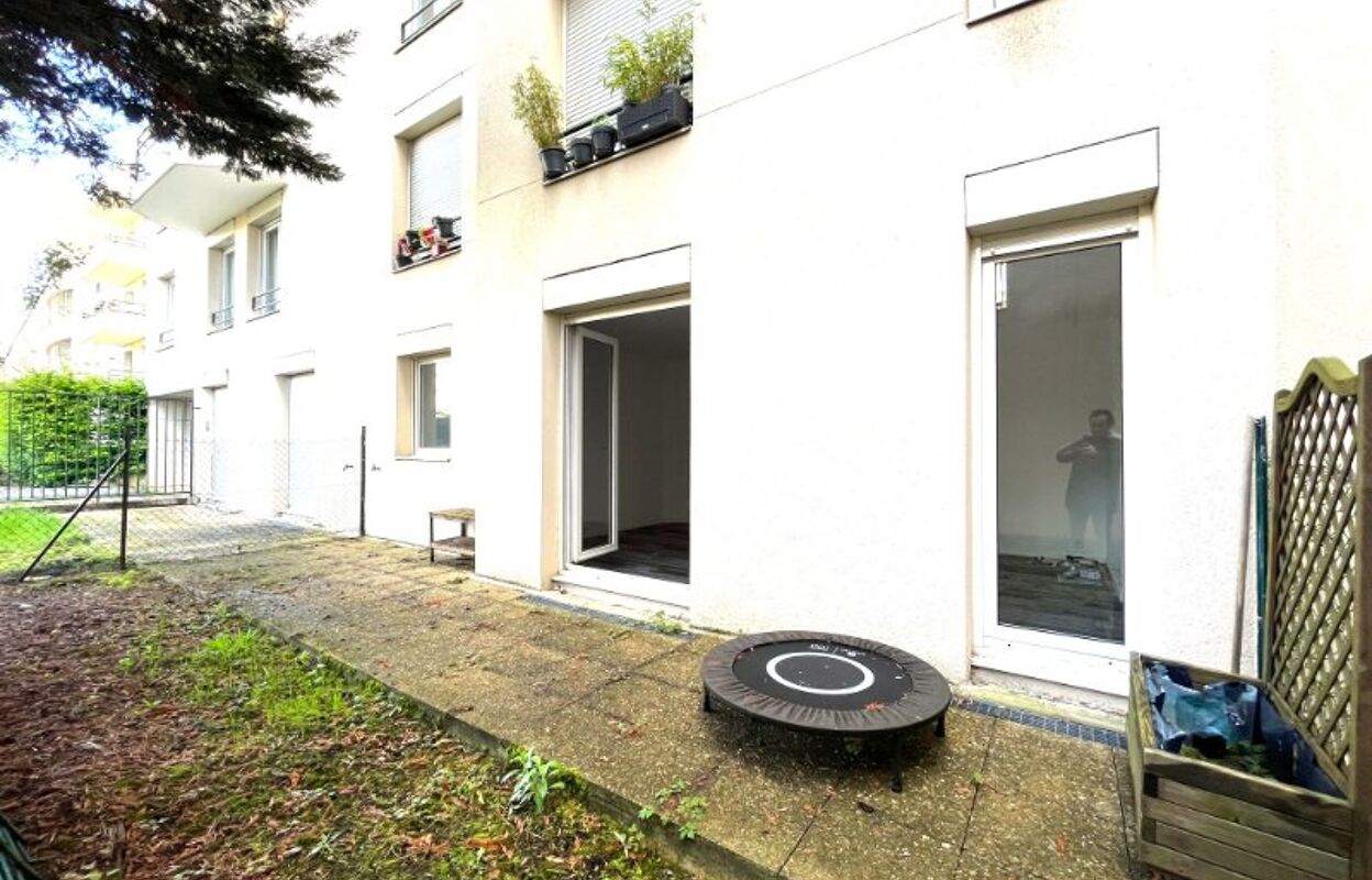 appartement 4 pièces 75 m2 à vendre à Courbevoie (92400)