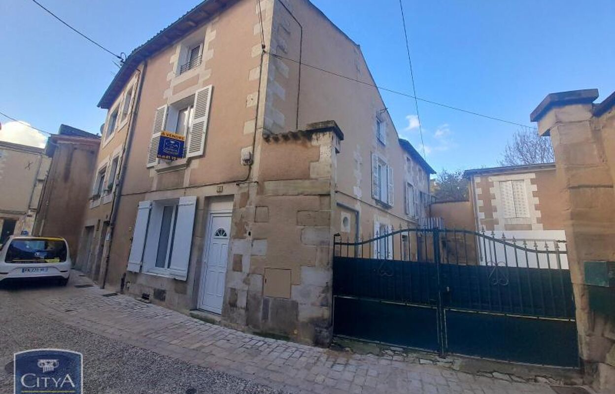 immeuble  pièces  m2 à vendre à Poitiers (86000)