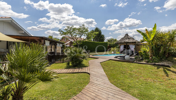 Villa / Maison 7 pièces  à vendre Dax 40100