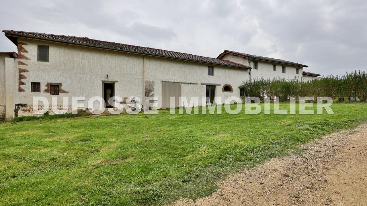 maison 12 pièces 384 m2 à vendre à Villefranche-sur-Saône (69400)