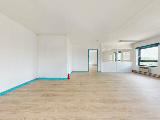 BUREAUX à LOUER — photo du bien