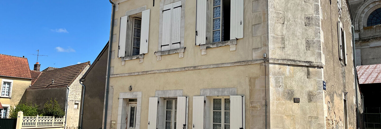 Maison 5 Pièces 113 m² à vendre à Coulanges-la-Vineuse (89580)