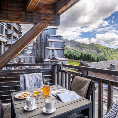 Appartement 4 pièces 808577 €