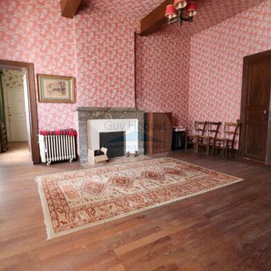 Maison 12 pièces 230000 €