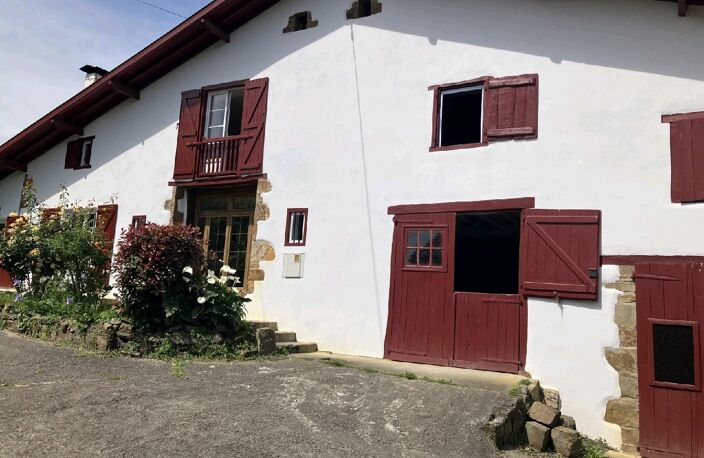 Vente maison 6 pièces 205 m² Amorots-Succos (64120) — photo 3