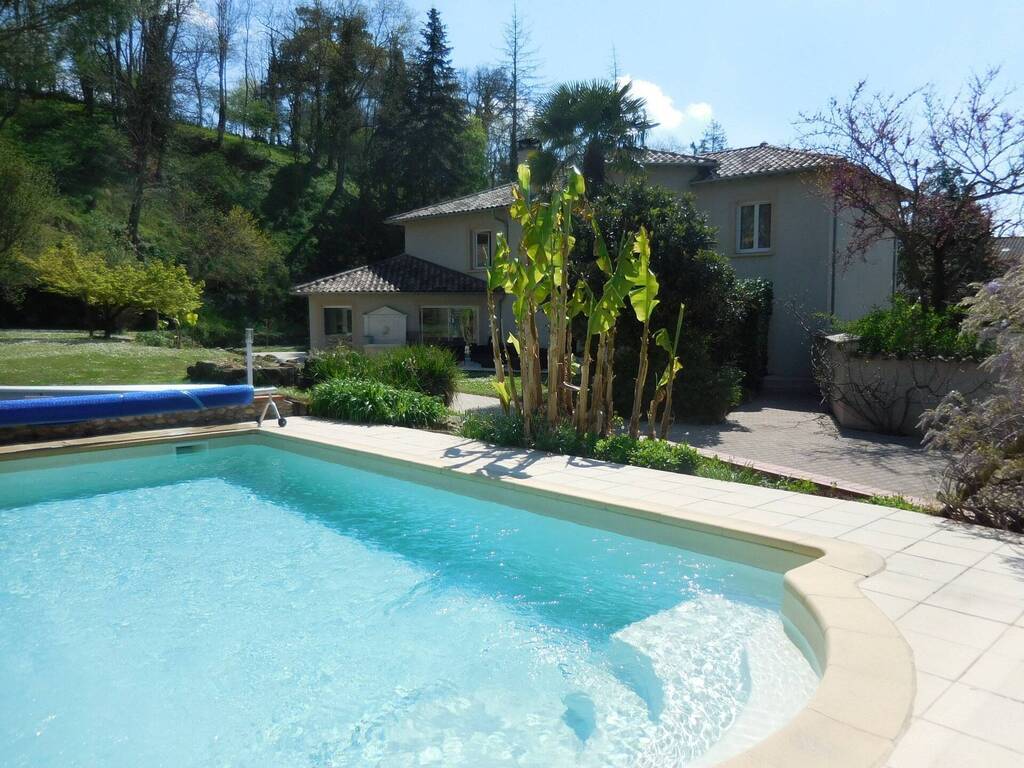 Villa / Maison  T7 à vendre Manthes 26210