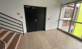 Bureau  362 m² à louer à Quimper (29000)