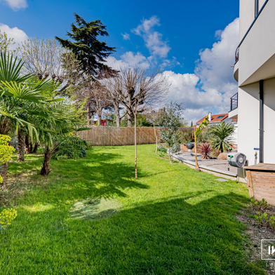 Maison 8 pièces 260 m²