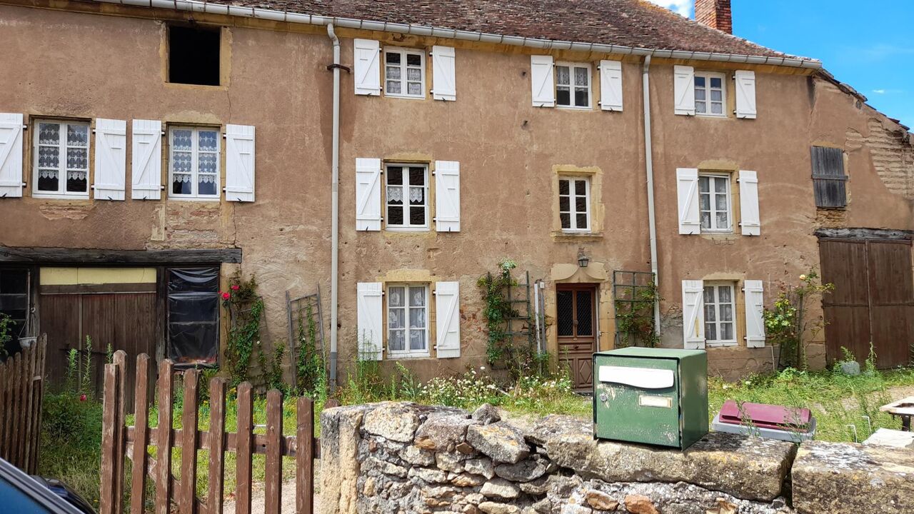 maison 6 pièces 130 m2 à vendre à Marcigny (71110)