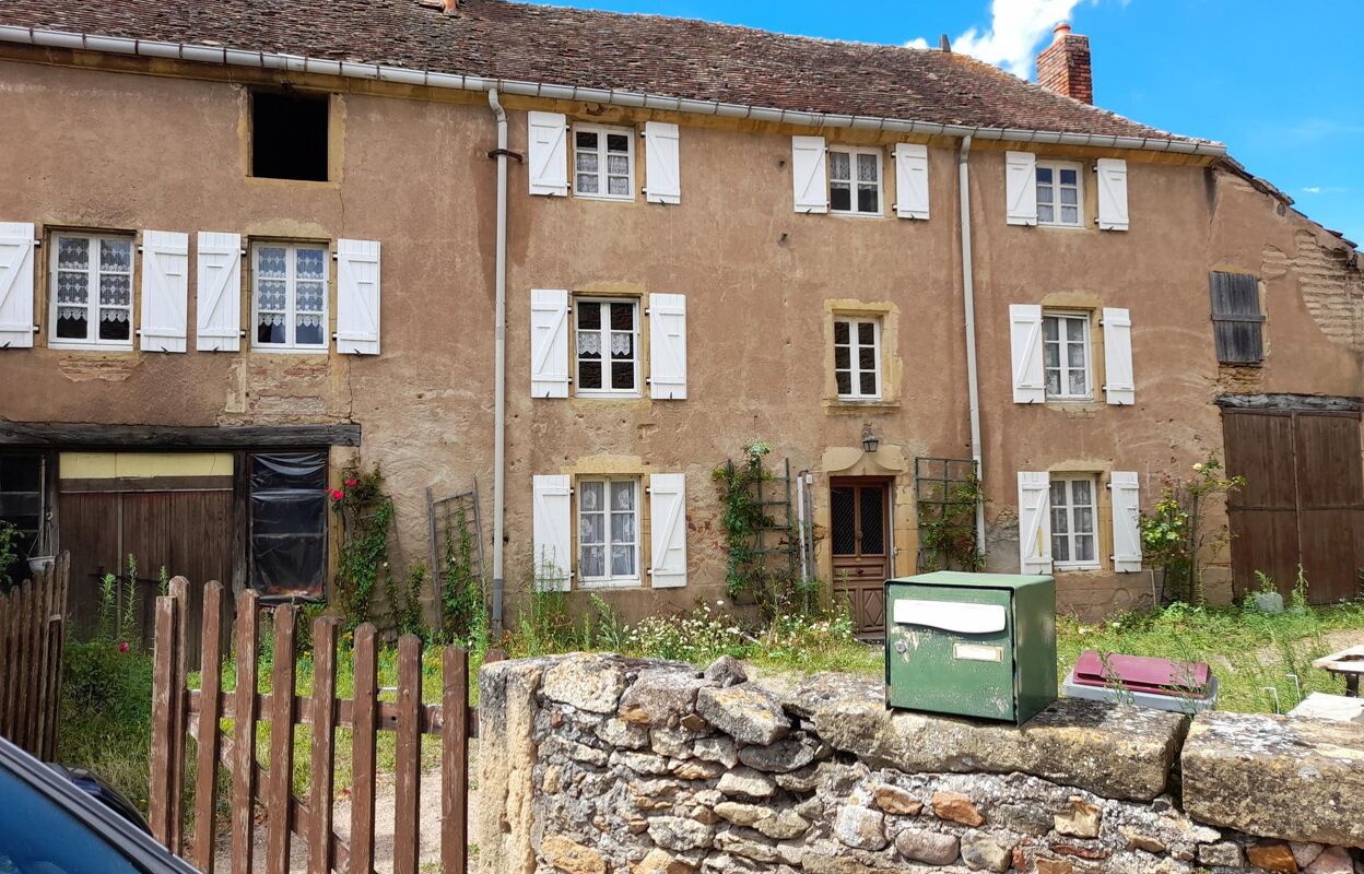 maison 6 pièces 130 m2 à vendre à Marcigny (71110)