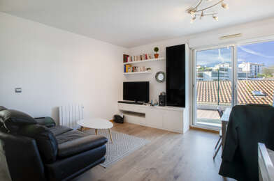 Appartement 3 pièces 220000 €