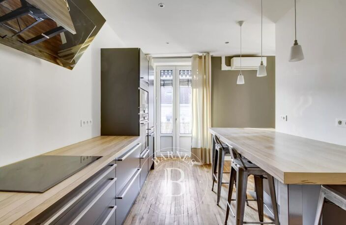 Lyon 6 - Brotteaux - Appartement meublé et rénové de 63 m² avec Balcon - 1 Bureau  - 1 Chambre — photo 3