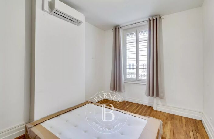 Lyon 6 - Brotteaux - Appartement meublé et rénové de 63 m² avec Balcon - 1 Bureau  - 1 Chambre — photo 4