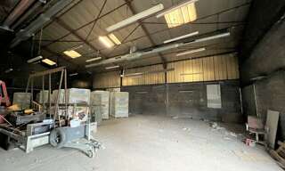 Commerce  1200 m² à vendre à Nazelles-Négron (37530)