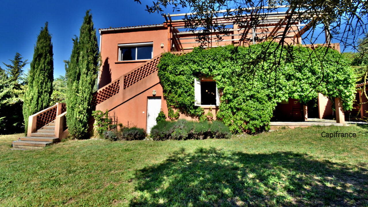 maison 12 pièces 233 m2 à vendre à Cabriès (13480)