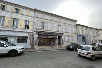 Immeuble  212000 €