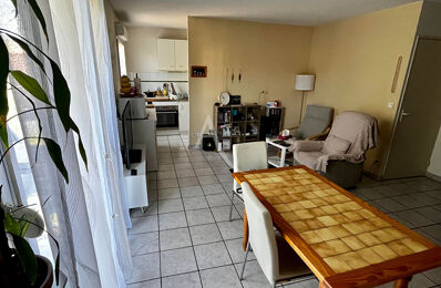 vente appartement 119 000 € à proximité de Saint-Laurent-d'Aigouze (30220)
