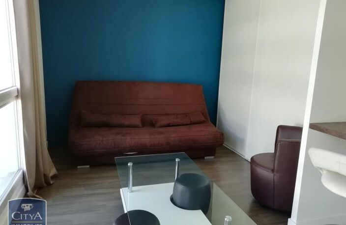 Location appartement 1 pièce 26 m² à Tours (37000) — photo 2
