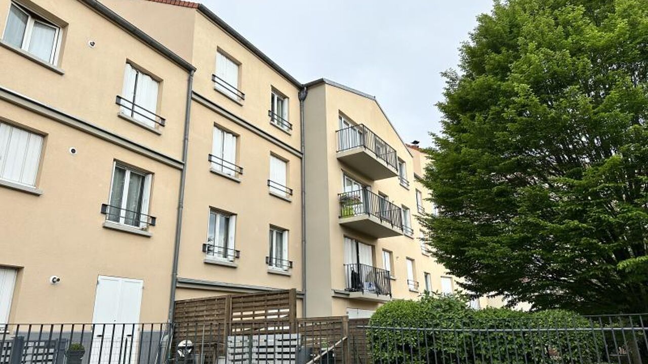 appartement 2 pièces 49 m2 à vendre à Argenteuil (95100)