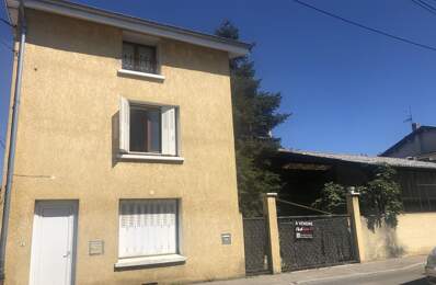MAISON DE VILLE COMPRENANT DEUX APPARTEMENTS — photo du bien