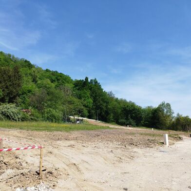 Terrain 540 m²