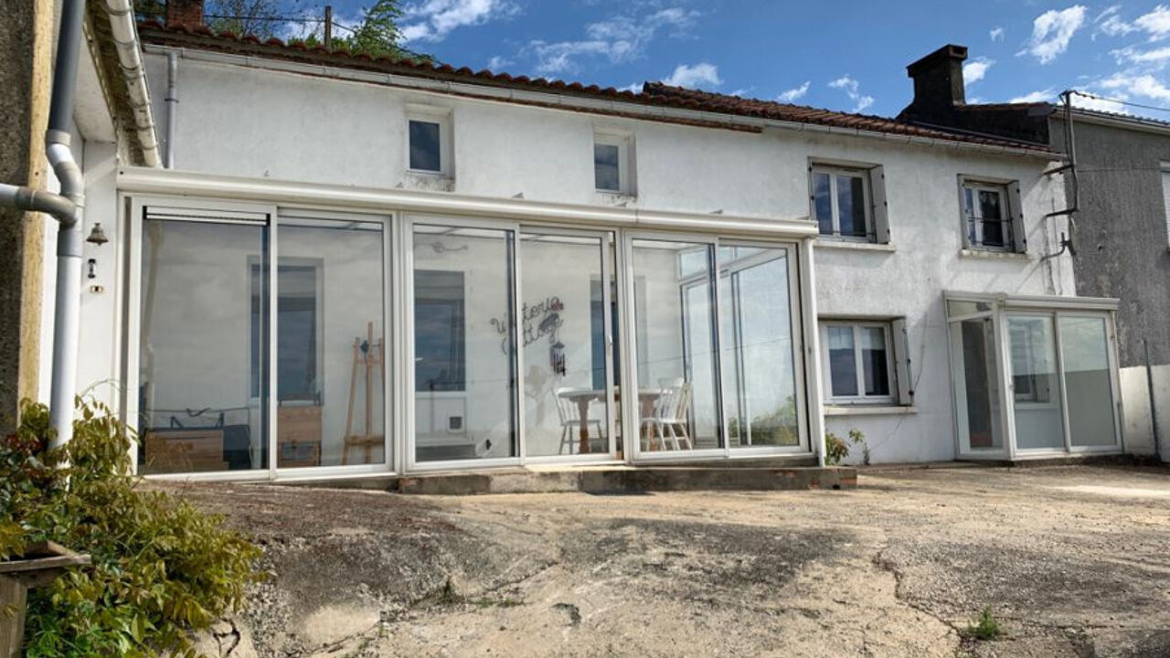 maison 5 pièces 142 m2 à vendre à Pouzauges (85700)