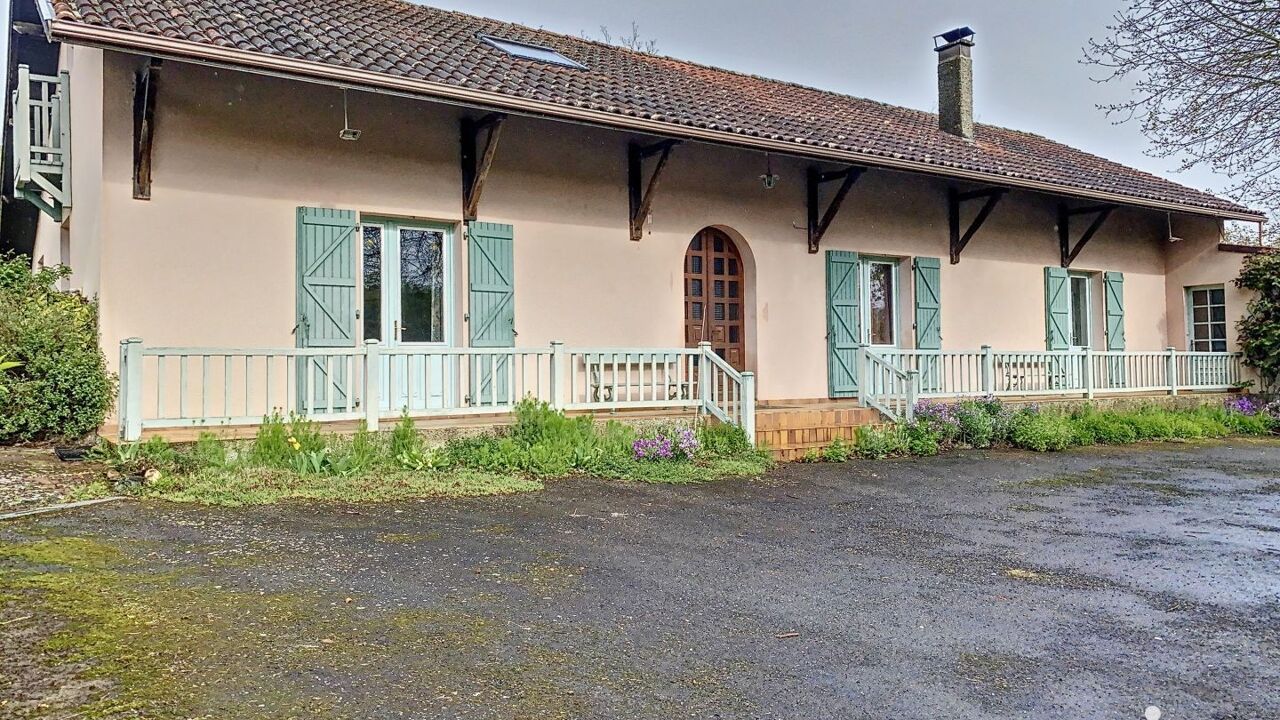 maison 5 pièces 196 m2 à vendre à Sombrun (65700)