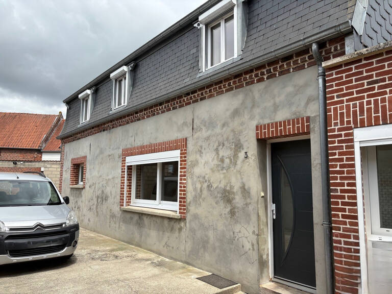 Immeuble de rapport avec 3 logements loués et rénovés à Aves — photo 1
