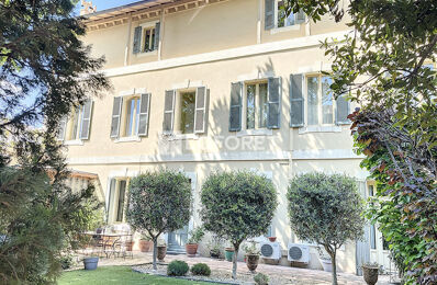 vente maison 590 000 € à proximité de Caumont-sur-Durance (84510)