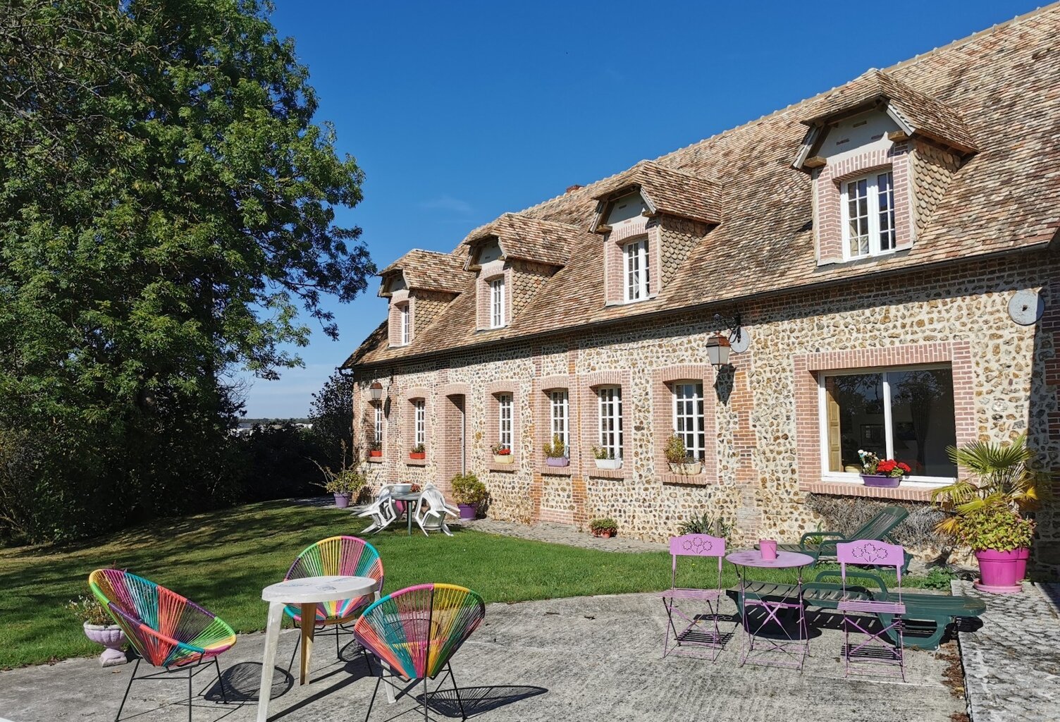 Belle maison familiale dans un parc de 3 hectares — photo 1