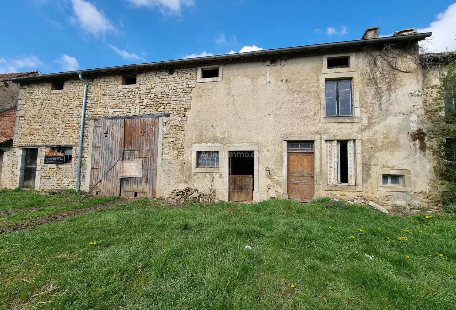 Corps de ferme à rénover — photo 1