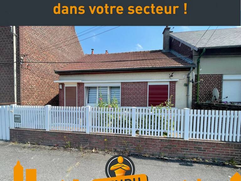 Maison Semi Mitoyenne Secteur Tergnier — photo 1