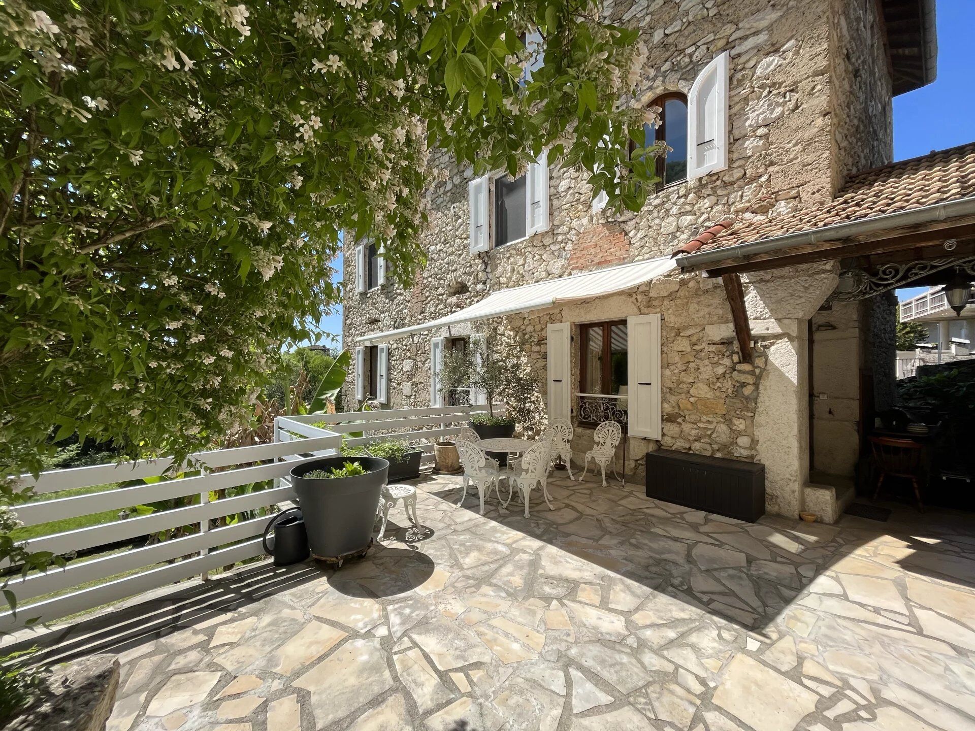 Maison de Village   T5 à vendre Cognin-les-Gorges 38470