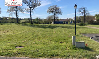 Terrain  981 m² à vendre à Hiesse (16490)