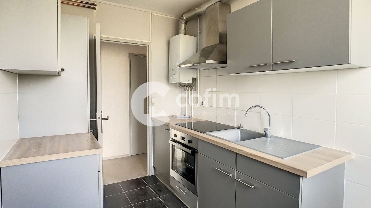 appartement 3 pièces 68 m2 à vendre à Mourenx (64150)