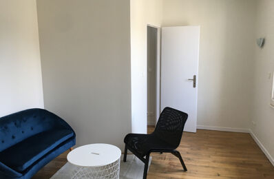 location appartement 970 € CC /mois à proximité de Vendeuvre-du-Poitou (86380)