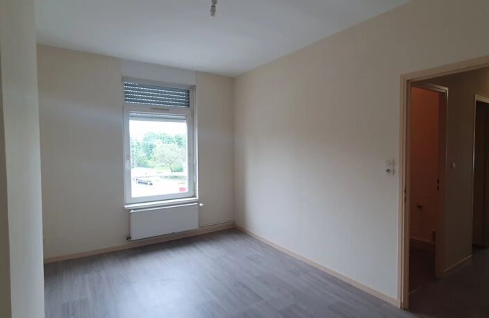 Bien vendu : Appartement  Fourmies (59610) — photo 5