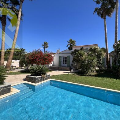 Maison 4 pièces 588000 €