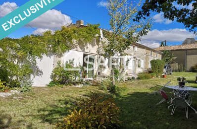 vente maison 162 000 € à proximité de Saint-Ciers-sur-Gironde (33820)