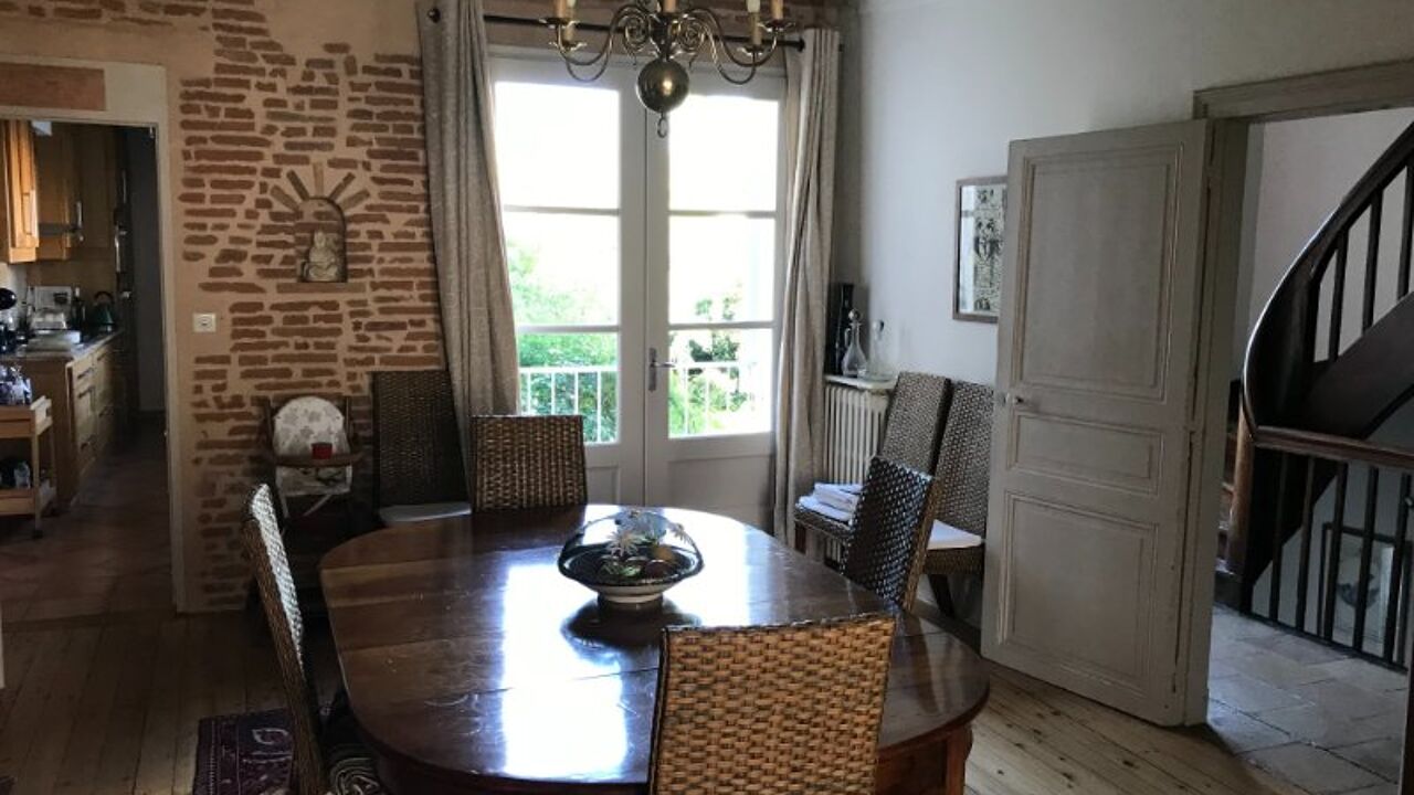 maison 12 pièces 350 m2 à vendre à Montauban (82000)