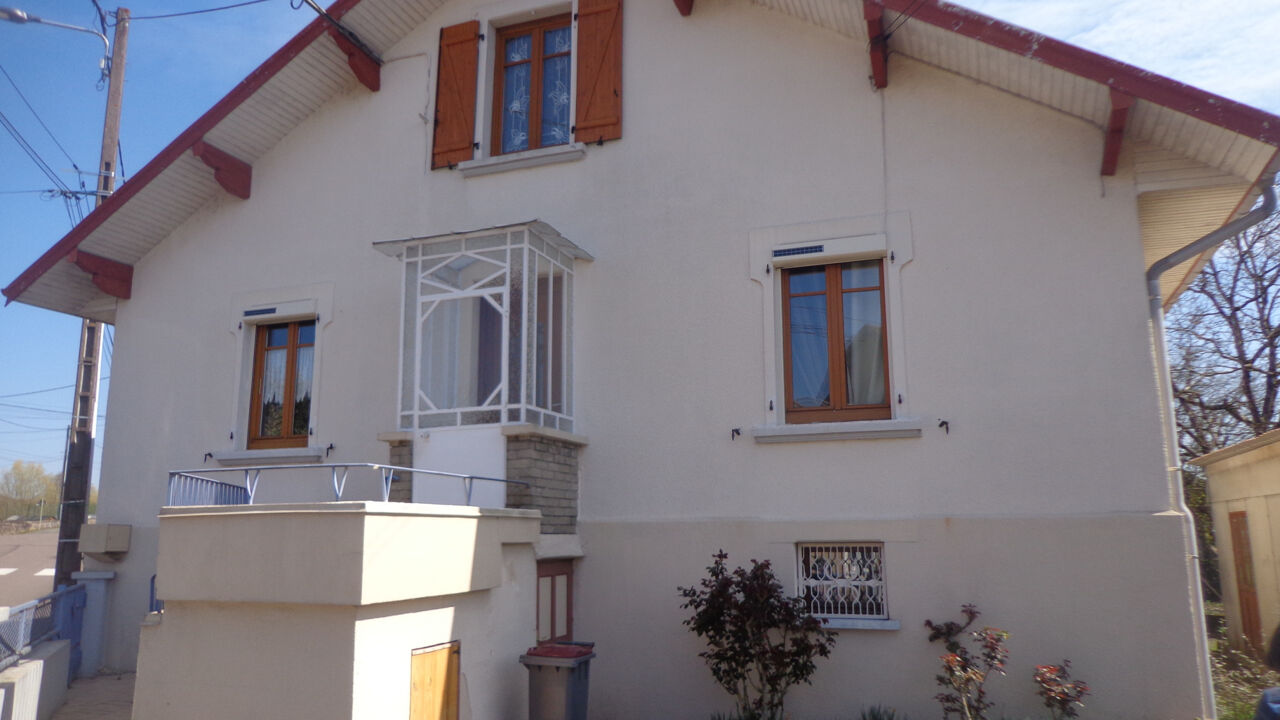 maison 4 pièces 103 m2 à vendre à Luxeuil-les-Bains (70300)