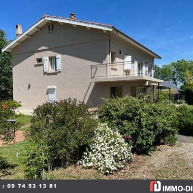 Maison 6 pièces 245 m²