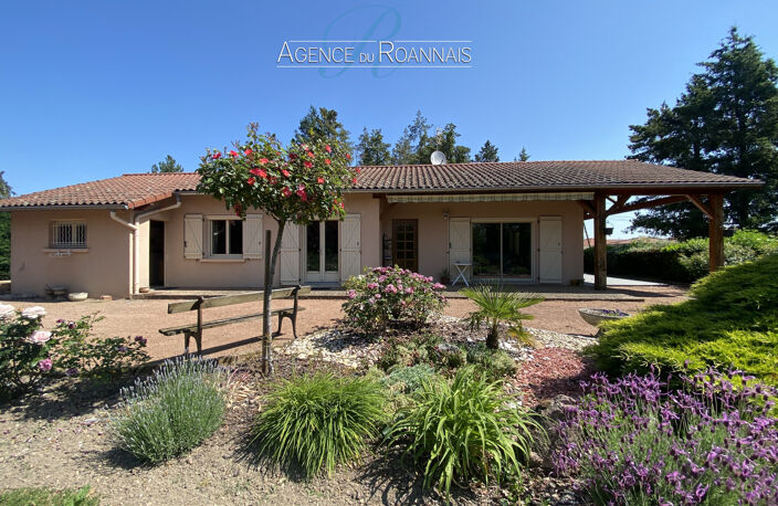 Proche Côte Roannaise, Maison de plain-pied Type 5 sur 1542m — photo 4