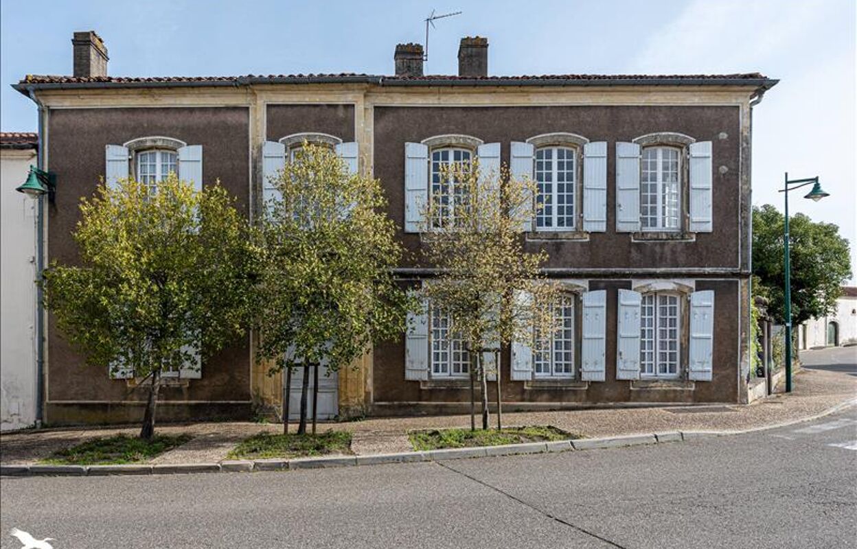 maison 10 pièces 322 m2 à vendre à Hagetmau (40700)