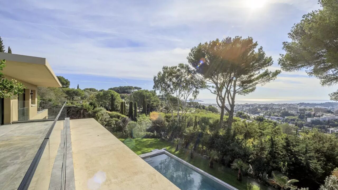 maison 9 pièces 370 m2 à vendre à Mougins (06250)