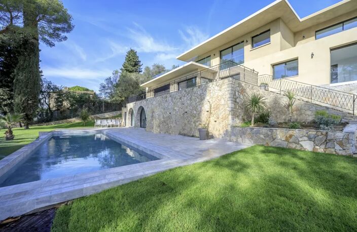 MAGNIFIQUE VILLA - VUE MER - PISCINE - SALLE DE CINEMA - HAMMAM — photo 2
