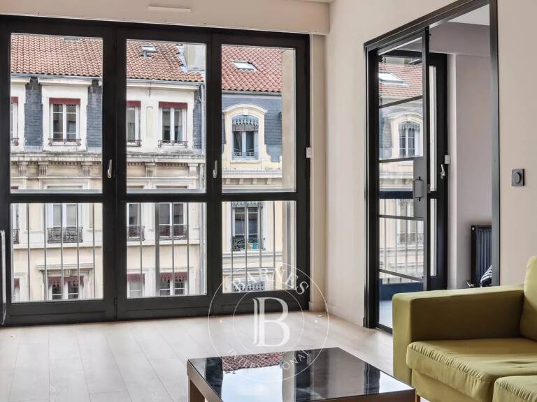 Lyon 2 - Saint-Antoine - Appartement de 44,21 m² -  une chambre — photo 1